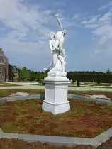 Heemskerk, Statue im Schlo�park von Schloss Assumburg (26.08.2016)