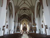 Gaimersheim, neugotischer Innenraum der Pfarrkirche Maria Himmelfahrt (01.05.2016)