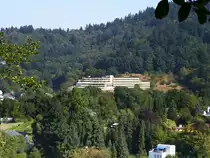Freiburg, Blick vom Schlo�berg zum 4-Sterne Panoramahotel  J�gerh�usle , Sept.2016