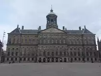 Amsterdam, Koninklijk Palais am Dam, erbaut 1648 durch Jacob van Campen als Rathaus (28.08.2016)