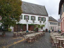 Oestrich, Altes Rathaus am Markt (02.10.2016)