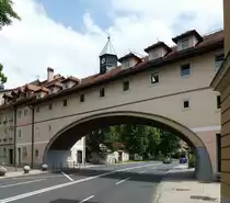 Ljubljana, Torgeb�ude am Rand der Altstadt, stadtausw�rts gesehen, Juni 2016