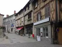 Ambert, H�user am Place Saint Jean (19.09.2016)