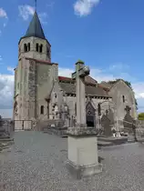 Cognat-Lyonne, St. Radegonde Kirche, erbaut im 12. Jahrhundert (20.09.2016)