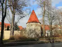 Die Kleine Bastei mit Resten der Stadtmauer am 27. November 2016 in Zittau bei Sonnenschein.
