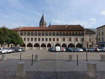 Cluny, Palais Abbatial mit Musee Ochier, erbaut im 15. Jahrhundert (22.09.2016)