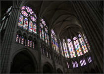 . Sehr Filigran und mit Schwung -

Die Kathedrale zu Saint-Denis bei Paris.

19.07.2012 (M)
