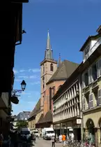 Straburg, Blick durch die Groe Strae (Grand Rue) zur Kirche St.Peter, Juli 2016