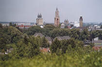 Maastricht vom St. Pietersberg aus gesehen. Aufnahme: Juli 2004.