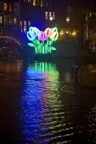 Lichtkunst �Bunch of Tulips� am Herengracht in Amsterdam. Aufnahme: 3. Januar 2017.