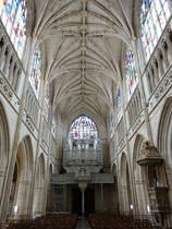 Alencon, Orgelempore in der Notre-Dame Kirche, Orgel aus dem 16. Jahrhundert (11.07.2016)