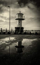 Ein Stck Glckstdter Geschichte fotografiert nach einem kurzen Schauer. 

Aufnahmezeit: 2016:12:18 15:18:36