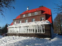 Groe Eiszapfen an der Vitika bouda (Wittichbaude) am Niklasberger Kreuz (Erzgebirgskamm Nhe Mikulov / Nordbhmen), 21.01.2017
