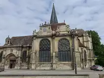 Magny-en-Vexin, Kirche Notre-Dame-de-la-Nativit�, erbaut im 13. Jahrhundert (16.07.2016)