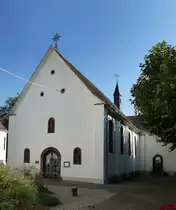 Neunkirch, die St.Anna-Kirche, Westfront mit Haupteingang, Sept.2016