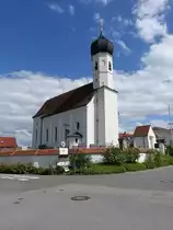 Happing, St. Martin Kirche, erbaut von 1676 bis 1679 durch Hans Mayr (03.07.2016)