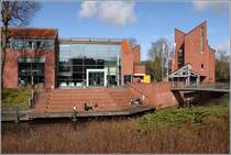 Emden. Die Kunsthalle wurde 1986 durch Henri Nannen gestiftet. Entworen wurde sie von dem Architektenpaar Friedrich und Ingeborg Spengelin aus Hannover. 
10.03.2017