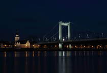 Kln bei Nacht. Mhlheimer Brcke mit der Kirche St. Clemens links daneben.

Kln Mlheimer Brcke, 10. Mrz 2017
