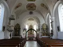 Niklasreuth, Alt�re und Kanzel in der St. Nikolaus Kirche, Ausstattung von 1779 (03.07.2016)