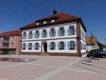 Ringsheim, Rathaus an der Rathausstrae, erbaut 1845 (14.08.2016)