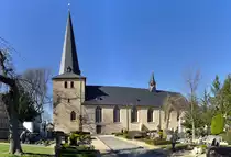 St. Stephani Auffindung, unter Denkmalschutz stehende Kirche in B�rvenich (Stadt Z�lpich) - 10.03.2017