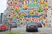 Das Wendebild 20 Jahre Danach an der Brhl-Arkade in Leipzig. Aufnahme: 1. Mai 2017.