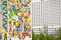 Das Wendebild �20 Jahre Danach� (links) an der Br�hl-Arkade in Leipzig. Rechts im Bild ist ein Teil des Inter City Hotel Leipzig zu sehen. Aufnahme: 1. Mai 2017.