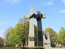 Denkmal des Posener Aufstandes (erstellt 1981 noch in der kommunistischen ra) gesehen am 30. April 2017 in Poznań, (Posen).