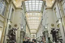 M�dlerpassage in Leipzig. Neben dem geschichtstr�chtigen Auerbachs Keller im Untergeschoss befinden sich in der Passage �ber 20 kleine Ladengesch�fte und Gastst�tten. Sie ist eine der wenigen vollst�ndig erhaltenen und prachtvollsten Ladenpassagen der Messestadt. Aufnahme: 29. April 2017.