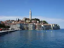 Aussicht auf die Altstadt von Rovinj mit der Kirche St. Euphemia (29.04.2017)