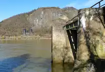 Br�cke von Remagen, Br�ckenpfeiler links- und rechtsrheinisch - 16.03.2017