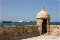 Cdiz. Blick vom Castillo Santa Catalina zum Castillo de San Sebastian. 19.04.2017