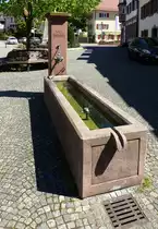 Malterdingen, das Salzbr�nnle an der Hauptstra�e, April 2017