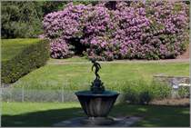 Bochum. Im groen Stadtpark bot sich mir dieses Motiv mit einem Brunnen. 22.05.2017