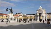 Lissabon. Der Praca do Comrcio mit dem Denkmal fr Dom Jos I wurde nach dem groen Erdbeben von 1755 angelegt. 21.04.2017