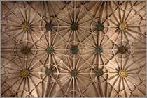 Lissabon. Das beeindruckende Gewlbe der Klosterkirche Santa Maria des Hieronymitenklosters (Mosteiro dos Jernimos). Seit 1983 gehrt das Kloster zum UNESCO-Weltkulturerbe. 21.04.2017