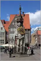 Bremen. Die 1404 aufgestellte Bremer Rolandstatue geh�rt seit 2004 zum UNESCO-Weltkulturerbe. 31.05.2017 