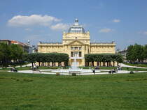Zagreb, kroatisches Nationaltheater, erbaut bis 1895 durch  Ferdinand Fellner und Hermann Helmer (01.05.2017)