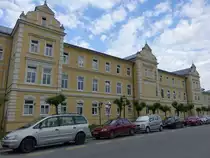 Lipik, Kurhaus, erbaut 1893 in der Marije Terezije Stra�e (02.05.2017)