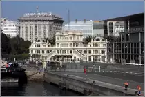 A Coruna. 1922 wurde das A Terraza er�ffnet. Heute ist in dem markanten Geb�ude die galizische Niederlassung (Centro territorial) des staatlichen Rundfunks RTVE (RNE) untergebracht. 23.04.2017