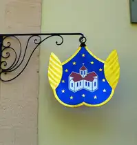 Lucelle, das Ortswappen der Gemeinde L�tzel (Lucelle) am ehemaligen Klostergeb�ude, Mai 2017