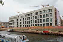 Ansicht des Humboldt Forum im Berliner Schloss von der Spree am 23. Juni 2017.