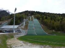 Rateče, Groschanze Bloudkova Velikanka und Normalschanze Srednija im Ortsteil Planica (05.05.2017)