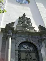Brig, Kollegiumskirche, Einweihung im Jahr 1687. Eingang, Detail - 22.08.2007
