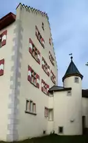 Tiengen, Neues Schlo�, die Ostseite mit Turm, Sept.2015