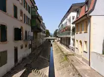 Yverdon-les-Bains, Canal Oriental, Sicht in Richtung Neuenburgersee (Lac de Neuch�tel) - 02.08.2013