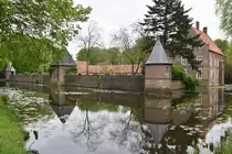 OCHTRUP (Kreis Steinfurt), 13.05.2017, Teil der Wasserschlossanlage Haus Welbergen