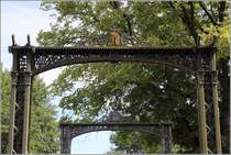 Bovenau. Bei Kluvensiek befindet sich eine Schleuse des von 1784 bis 1890 betriebenen Eider-Kanals. Hier fhrte eine 1850 errichtete gueiserne Klappbrcke ber den Kanal. 06.07.2017