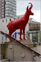 Hamburg-Harburg. Moderne Kunst am Westlichen Bahnhofskanal. 
02.08.2017