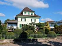 Pfffikon ZH, Rigistrasse 29, Villa “Sunn Matt” mit schne Buchsbume - 06.10.2014